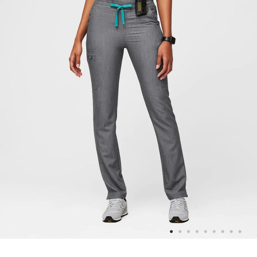 FIGS Womens Yola Graphite Gray High Rise Skinny Scrub Pants, size M